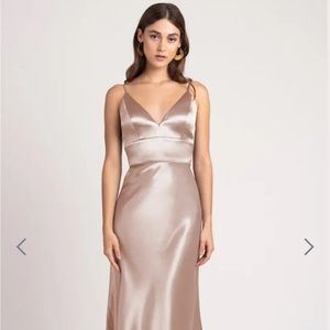 Jenny Yoo Brenna in Whipped Apricot